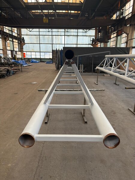 Grinda cu zabrele pentru supratraversare cu L = 18 m