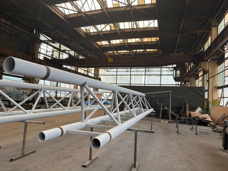 Grinda cu zabrele pentru supratraversare cu L = 18 m